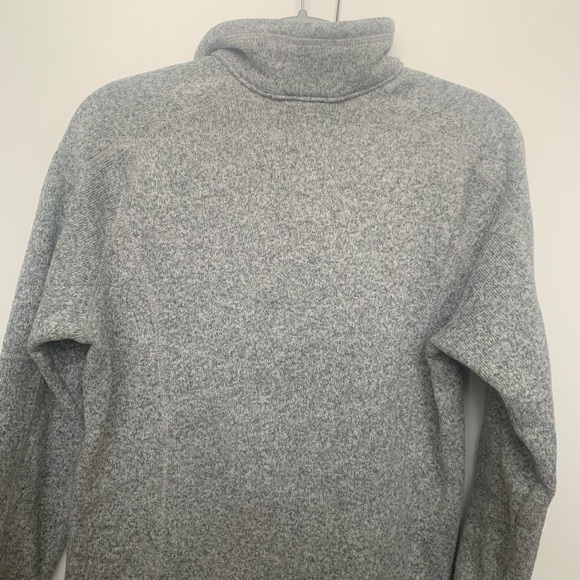 Patagonia Grey Fleece Quarter Zip - Picture 4 of 4